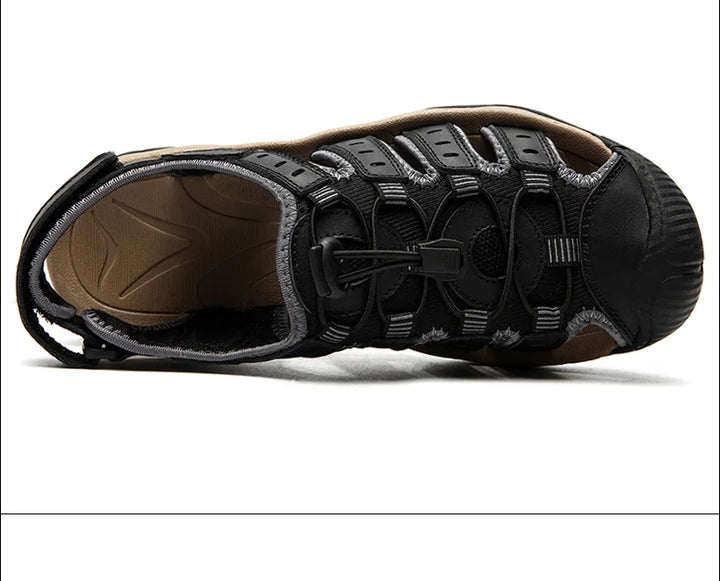 Herre Outdoor Lædersandaler i robust koskind, brun, med elastisk lukning og skridsikker gummisål.